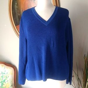 St John Sport Essentials Blue V Neck Sweater. Medium